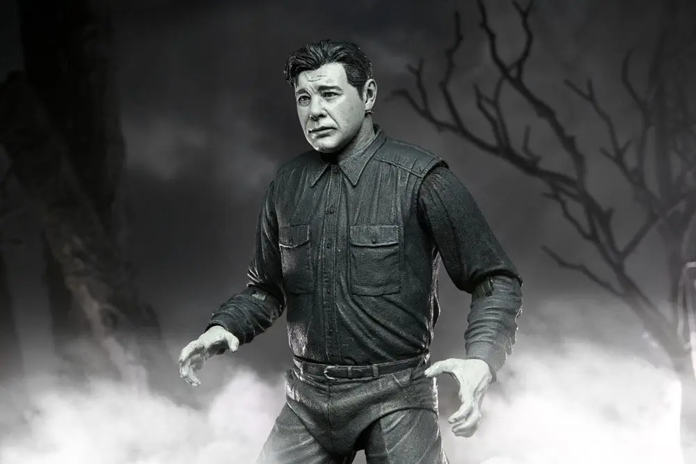 Figurina de actiune Universal Monsters Ultimate The Wolf Man (Black & White) 18 cm poza produsului