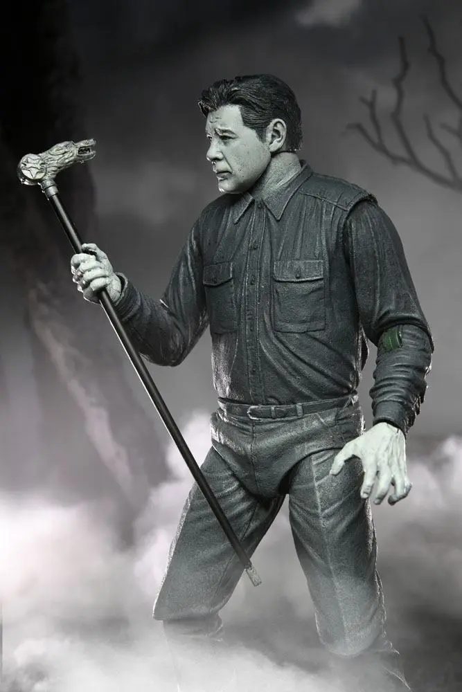 Figurina de actiune Universal Monsters Ultimate The Wolf Man (Black & White) 18 cm poza produsului