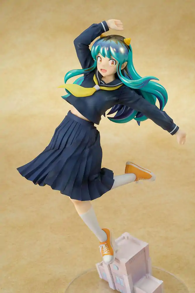 Urusei Yatsura Statuie PVC 1/7 Lum Uniform Ver. 28 cm poza produsului