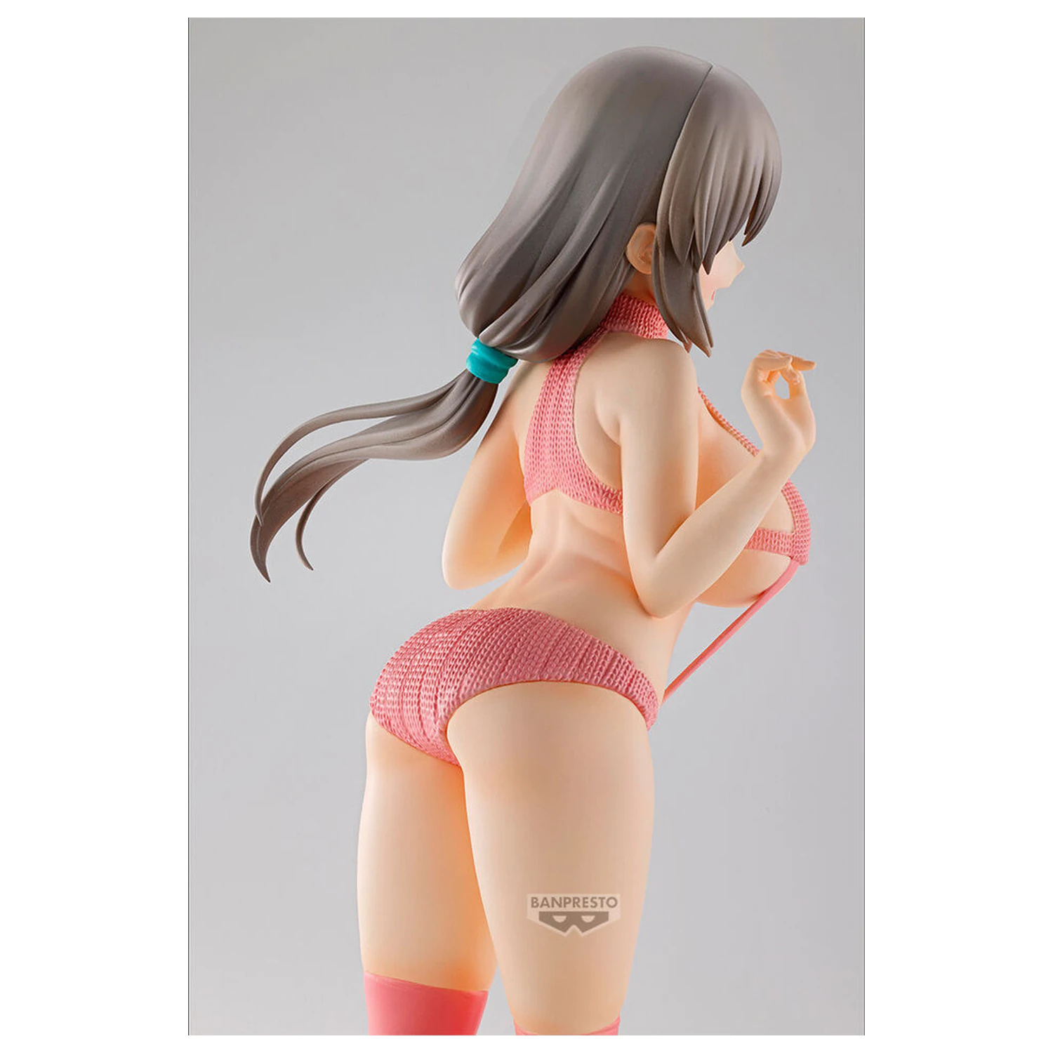 Uzaki-chan Wants to Hang Out Eternal Romance Tsuki Uzaki figurina 27cm poza produsului