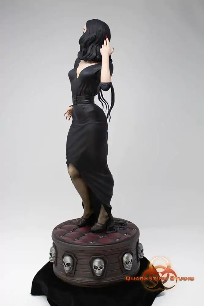 Statuie Vampira 1/6 Queen of the Ghouls 43 cm poza produsului