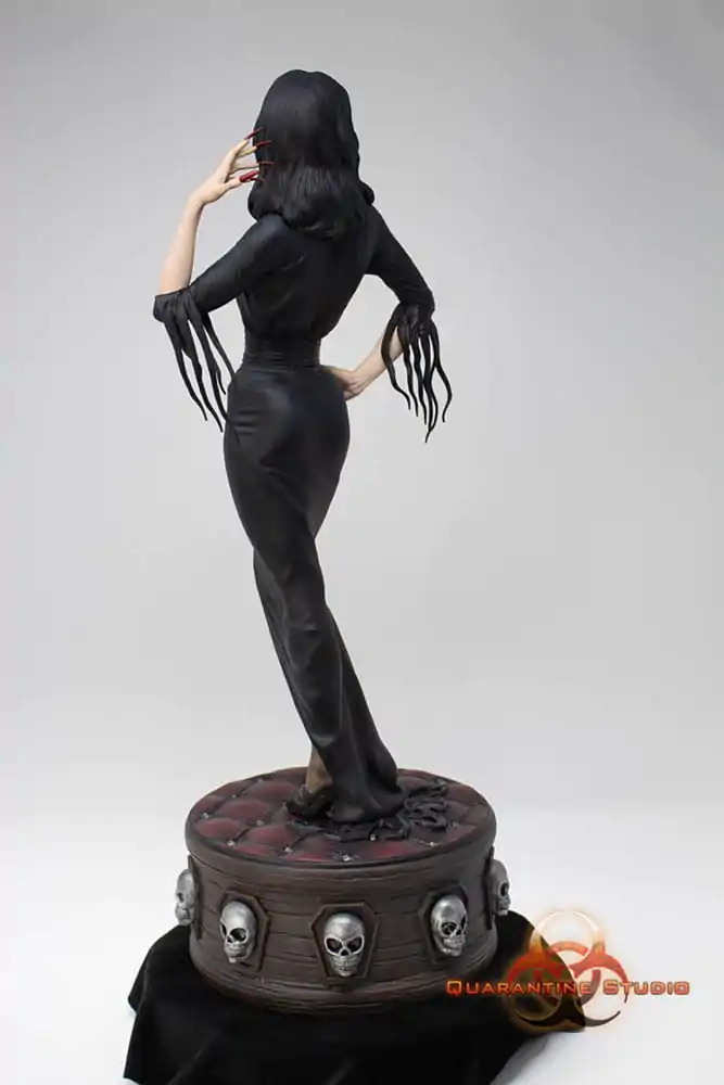 Statuie Vampira 1/6 Queen of the Ghouls 43 cm poza produsului