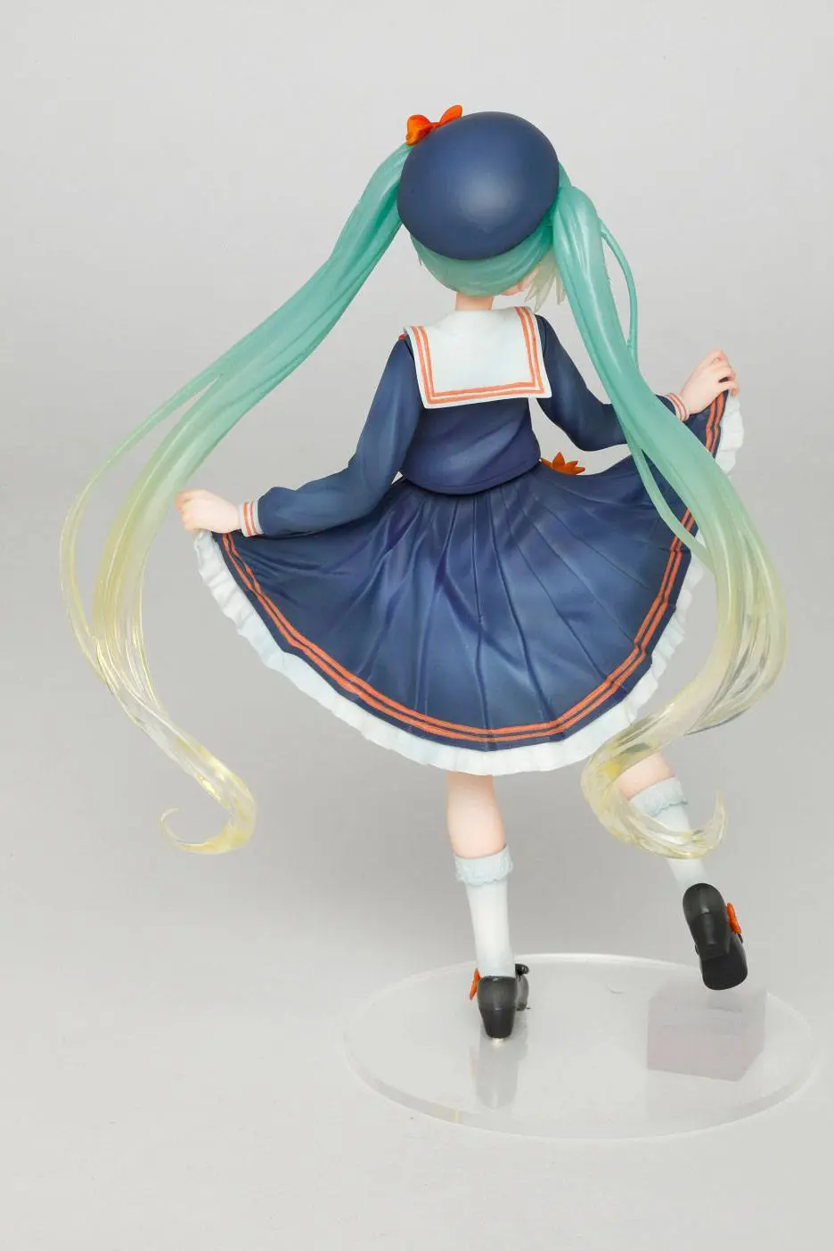 Vocaloid Statuie din PVC Hatsune Miku Sezonul 3 Versiunea Toamna (revanzari) 18 cm poza produsului