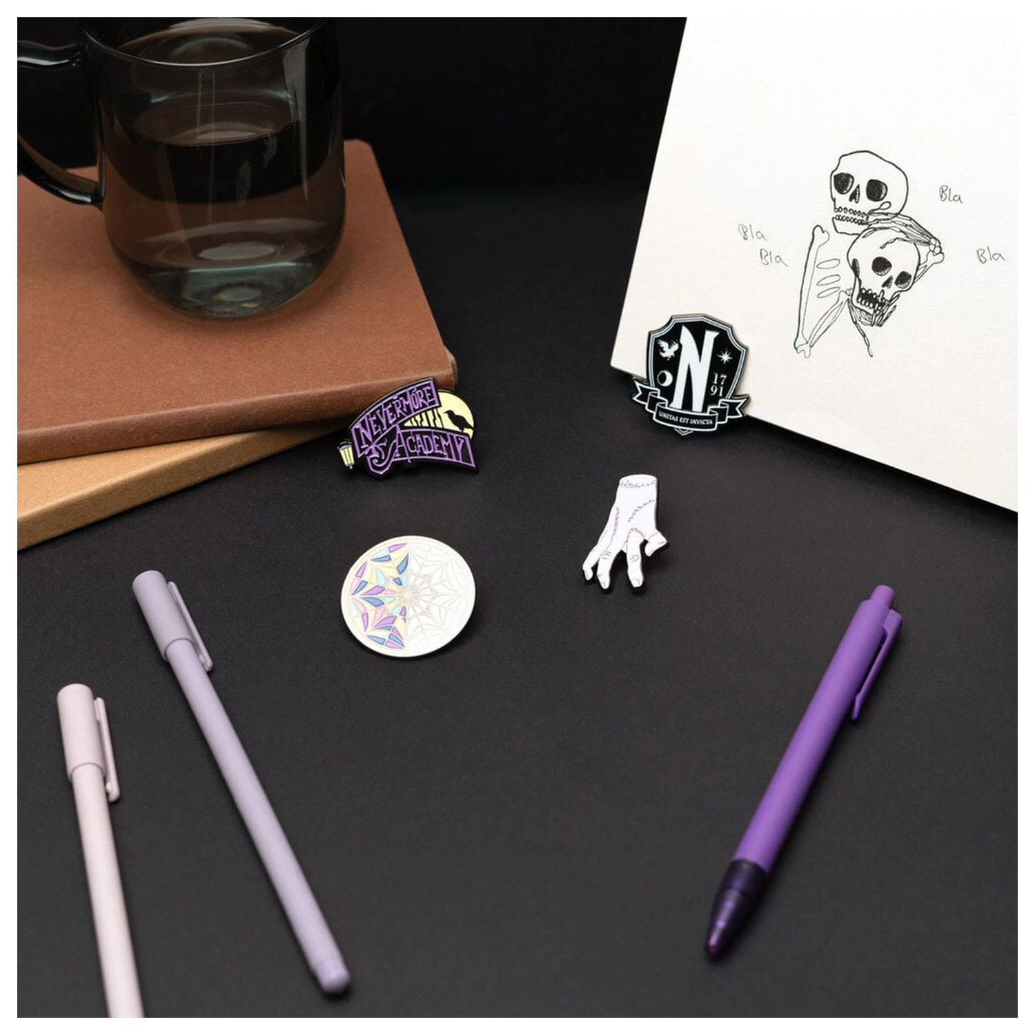Wednesday set de 4 ace de pin poza produsului
