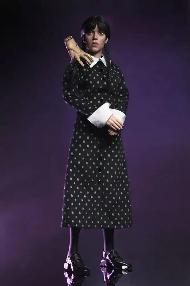 Wednesday Action Figure Wednesday (Classic Dress) 20 cmFigurină Wednesday Wednesday (Classic Dress) 20 cm poza produsului