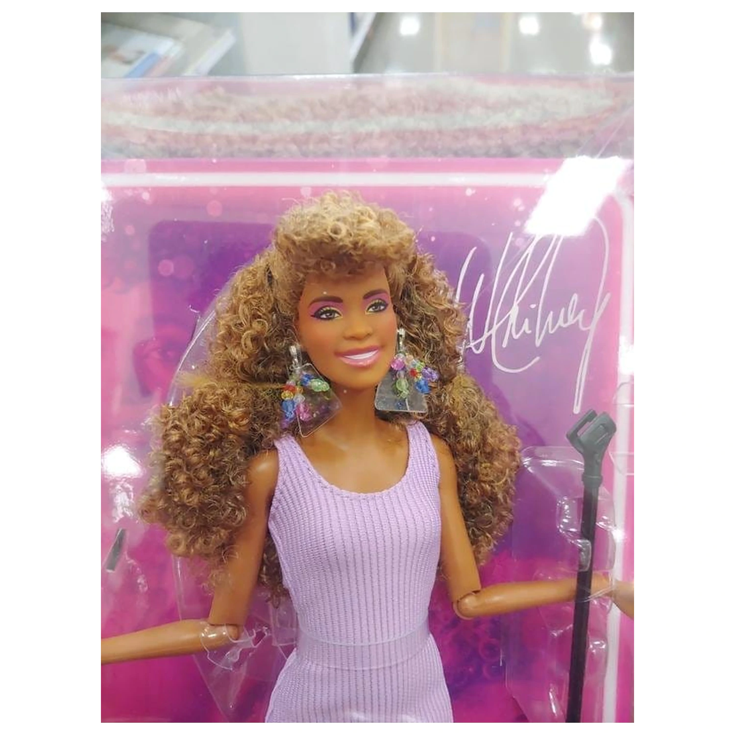 Whitney Houston Barbie Signature Doll I Wanna Dance with Somebody papusa poza produsului