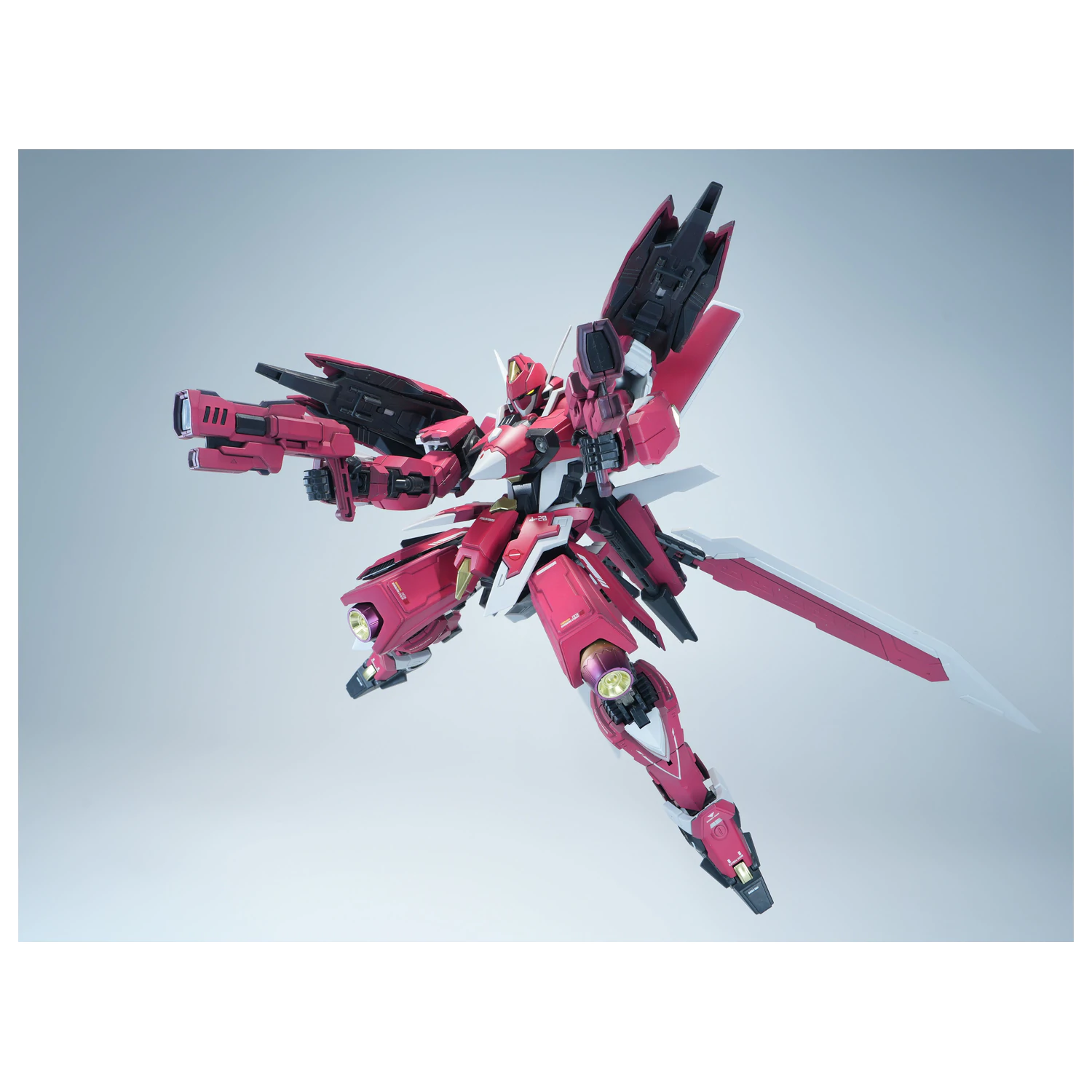 X-PLAY J-20 Cang Wei Crimson Flowing Gold Model Kit 21cm poza produsului