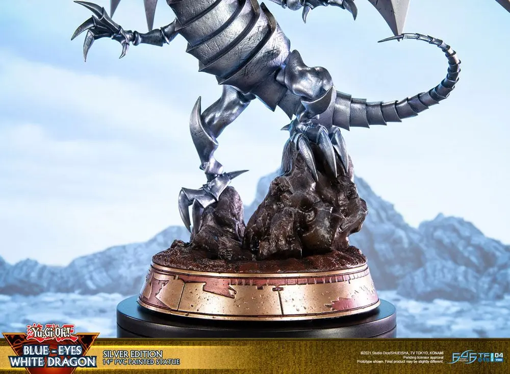 Yu-Gi-Oh! Statuie din PVC Blue-Eyes White Dragon Silver Edition 35 cm poza produsului