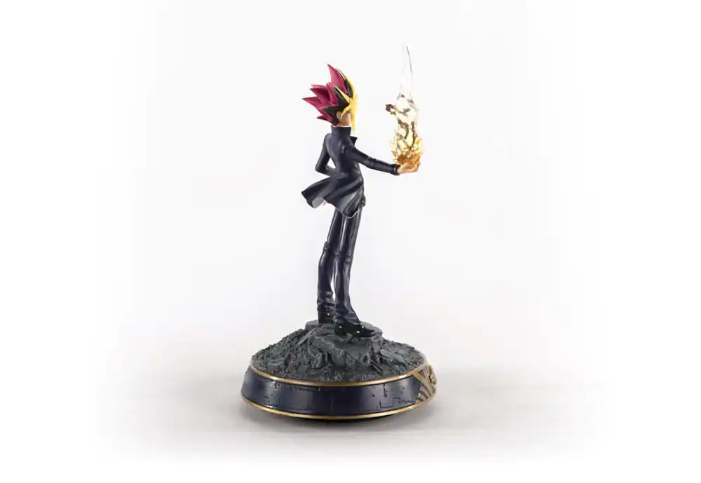 Yu-Gi-Oh! Statuie Yami Yugi 31 cm poza produsului