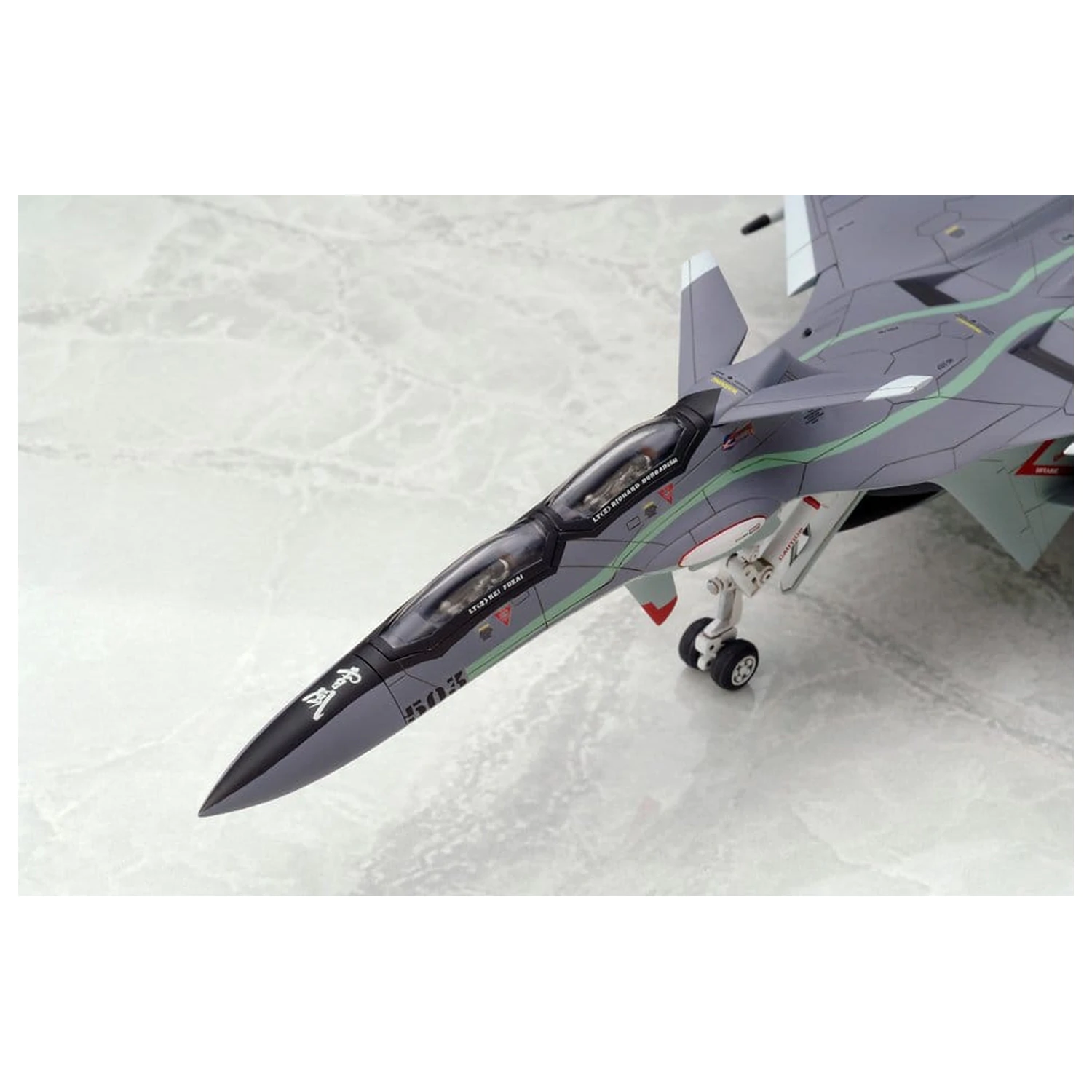 Kit de model Yukikaze Fairy Air Force Tactical Reconnaissance 1/100 FFR-31MR/D Super Sylph Yukikaze Renewal Ver. 22 cm poza produsului