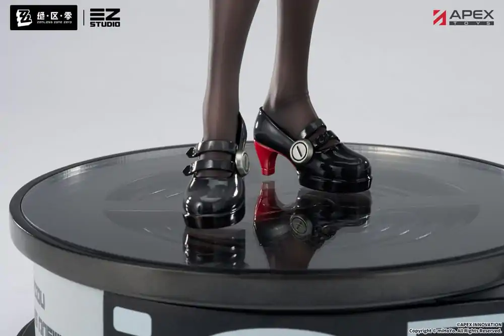 Zenless Zone Zero PVC Statuie 1/7 Ellen Joe 28 cm poza produsului