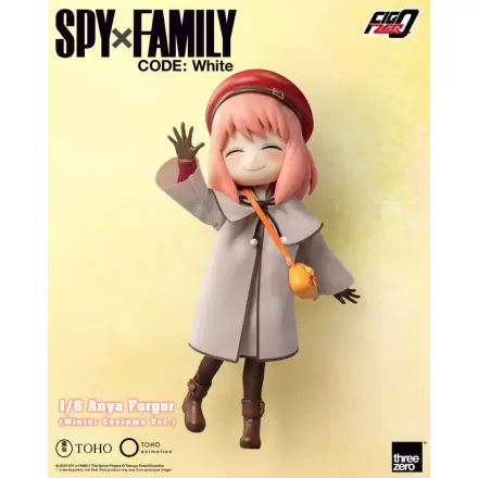 Spy x Family Code: White Figurina de Acțiune FigZero 1/6 Anya Forger Costum de Iarnă Ver. 17 cm termékfotója